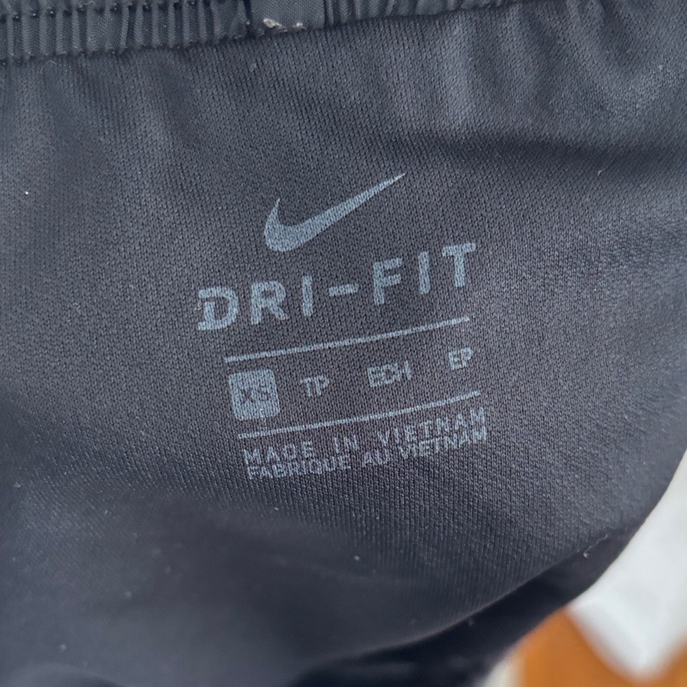 Nike Dri-Fit Heather Gray Black Running Shorts size XS - Picture 7 of 7